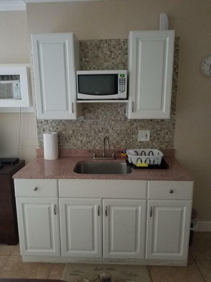 Quiet Cozy Efficiency Apartment Hollywood Luaran gambar